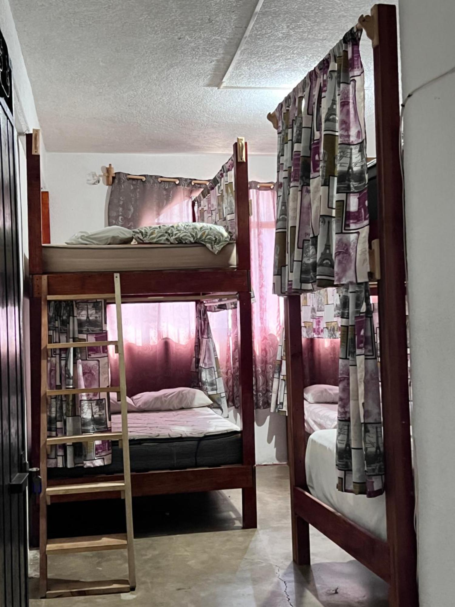 Hostel Cafe El Pescador Пуэрто-Эскондидо Экстерьер фото